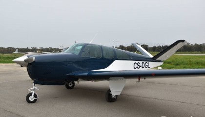 Beechcraft P35 Bonanza V-TAIL CS-DGL