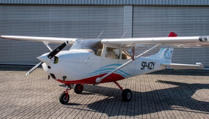 Cessna F172H SP-KZY
